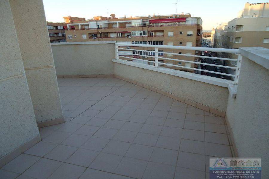Torrevieja,Alicante,España,4 Bedrooms Bedrooms,2 BathroomsBathrooms,Atico,40317