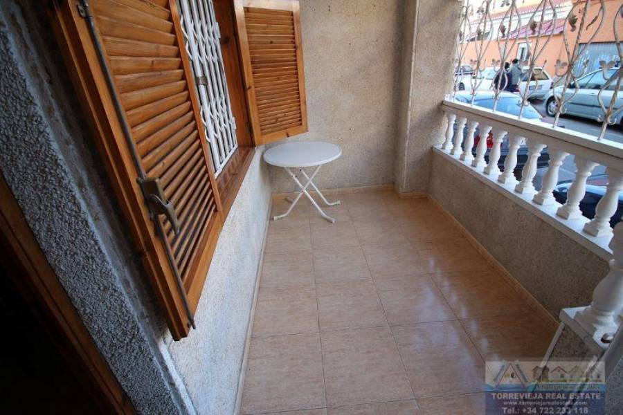 Torrevieja,Alicante,España,2 Bedrooms Bedrooms,1 BañoBathrooms,Apartamentos,40318