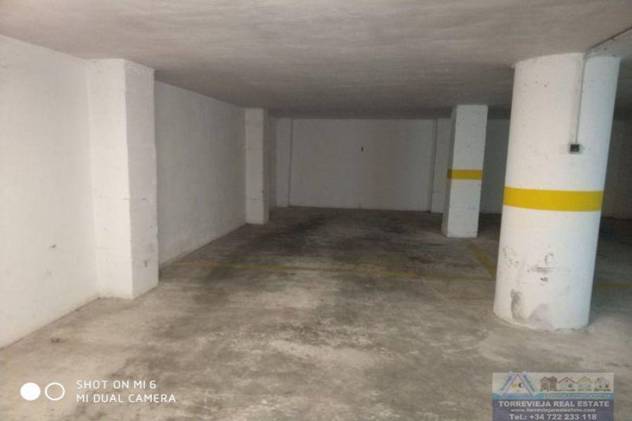 Torrevieja,Alicante,España,Cocheras,40323
