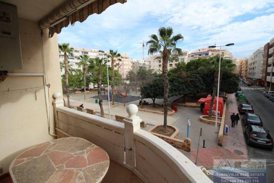Torrevieja,Alicante,España,3 Bedrooms Bedrooms,2 BathroomsBathrooms,Apartamentos,40329