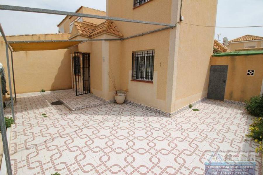 Torrevieja,Alicante,España,3 Bedrooms Bedrooms,2 BathroomsBathrooms,Dúplex,40333