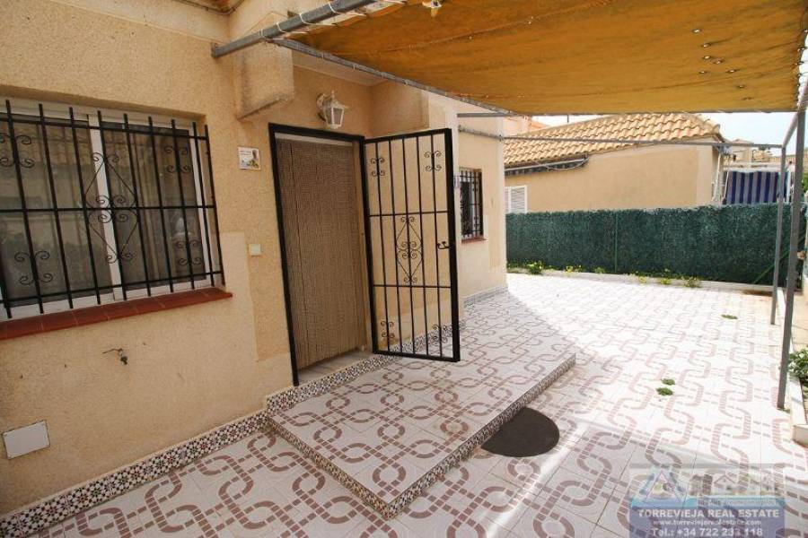 Torrevieja,Alicante,España,3 Bedrooms Bedrooms,2 BathroomsBathrooms,Dúplex,40333