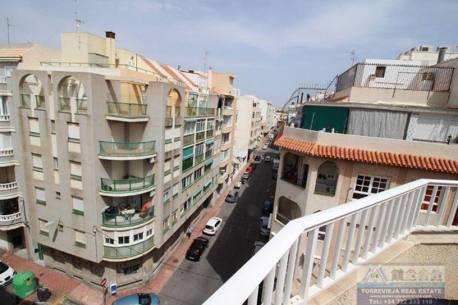 Torrevieja,Alicante,España,1 Dormitorio Bedrooms,1 BañoBathrooms,Atico,40338