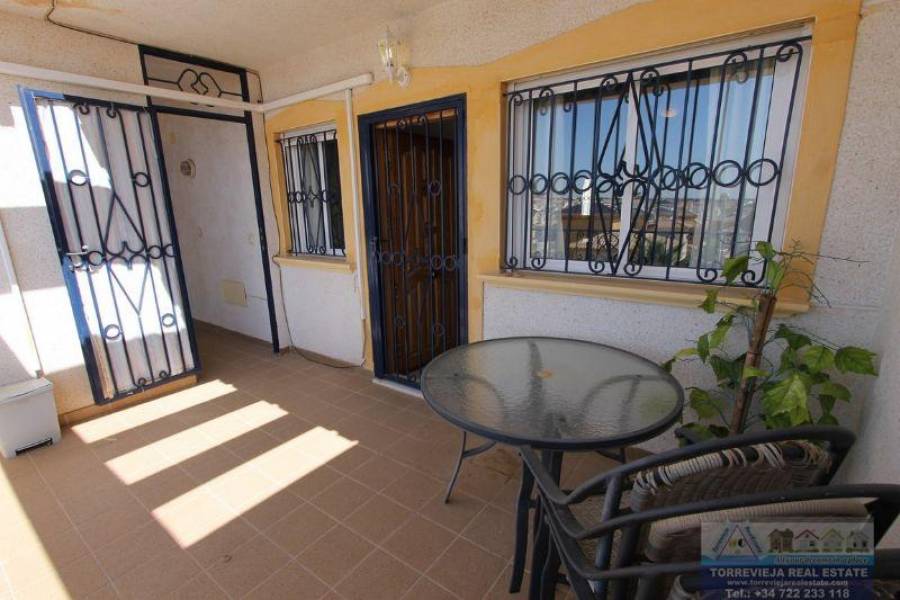Orihuela Costa,Alicante,España,2 Bedrooms Bedrooms,1 BañoBathrooms,Atico,40342