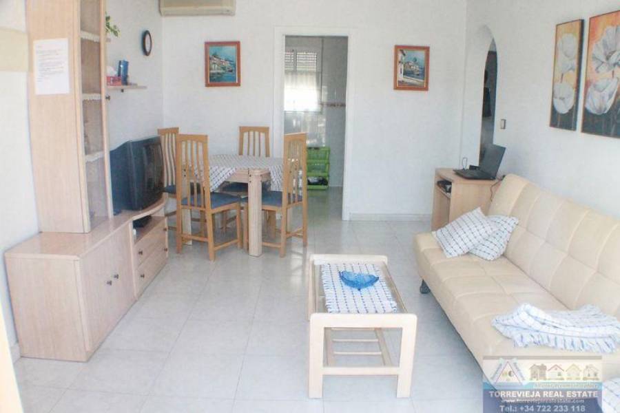 Torrevieja,Alicante,España,2 Bedrooms Bedrooms,1 BañoBathrooms,Bungalow,40352