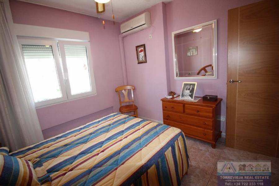 Torrevieja,Alicante,España,2 Bedrooms Bedrooms,2 BathroomsBathrooms,Dúplex,40355