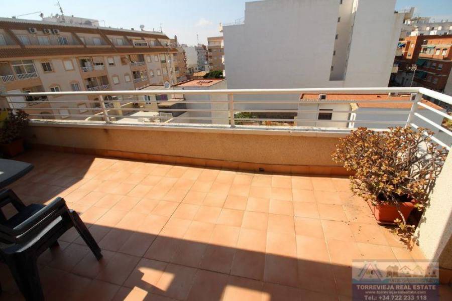 Torrevieja,Alicante,España,1 Dormitorio Bedrooms,1 BañoBathrooms,Atico,40364