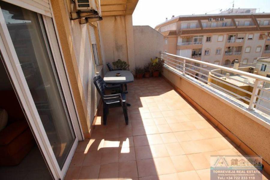Torrevieja,Alicante,España,1 Dormitorio Bedrooms,1 BañoBathrooms,Atico,40364