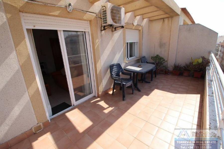 Torrevieja,Alicante,España,1 Dormitorio Bedrooms,1 BañoBathrooms,Atico,40364