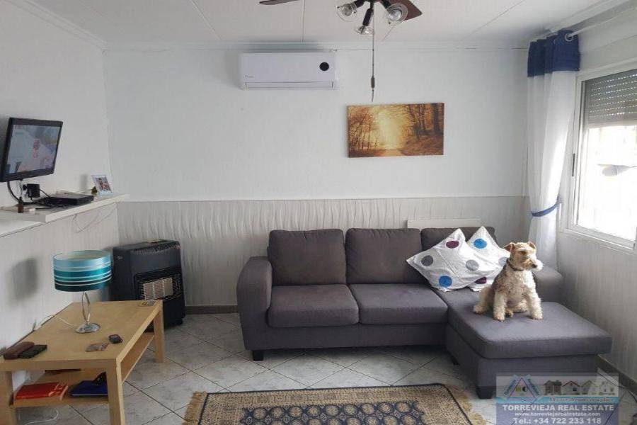 Torrevieja,Alicante,España,2 Bedrooms Bedrooms,1 BañoBathrooms,Bungalow,40366