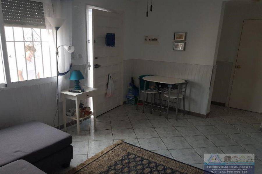 Torrevieja,Alicante,España,2 Bedrooms Bedrooms,1 BañoBathrooms,Bungalow,40366
