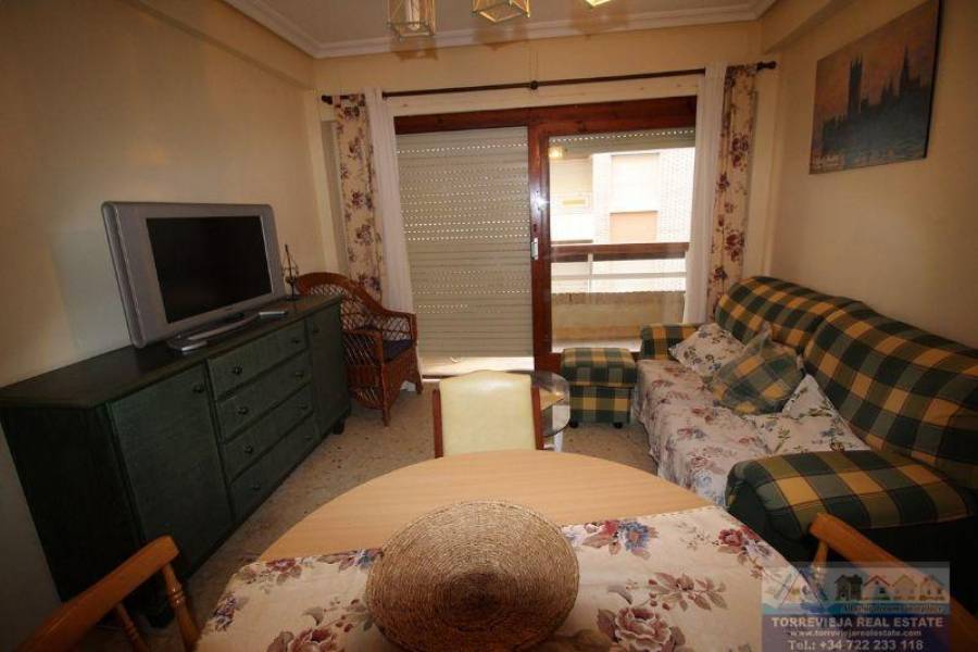 Torrevieja,Alicante,España,3 Bedrooms Bedrooms,1 BañoBathrooms,Apartamentos,40374