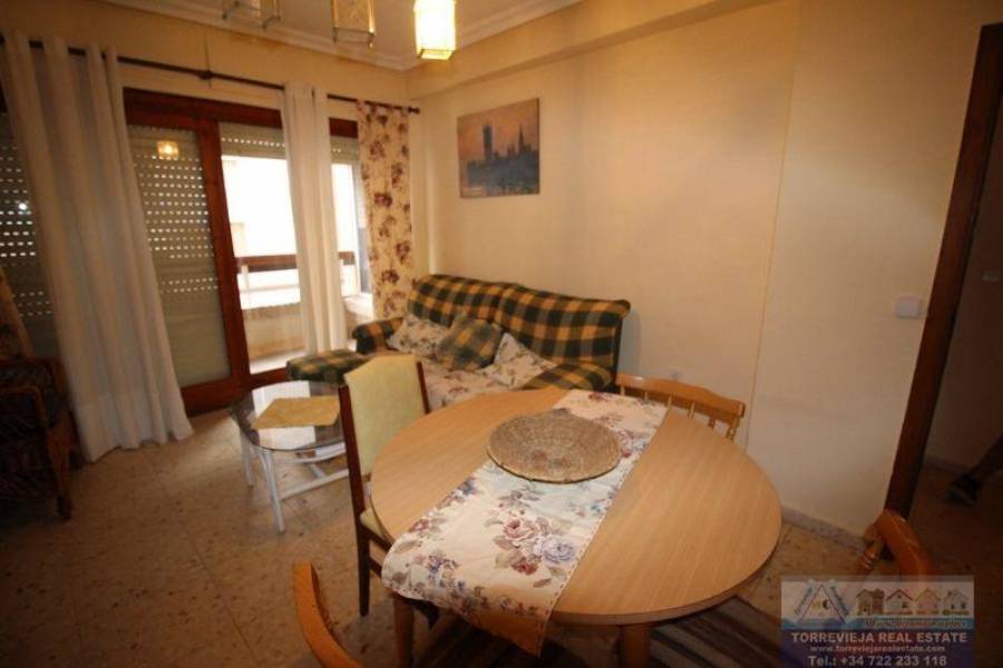 Torrevieja,Alicante,España,3 Bedrooms Bedrooms,1 BañoBathrooms,Apartamentos,40374
