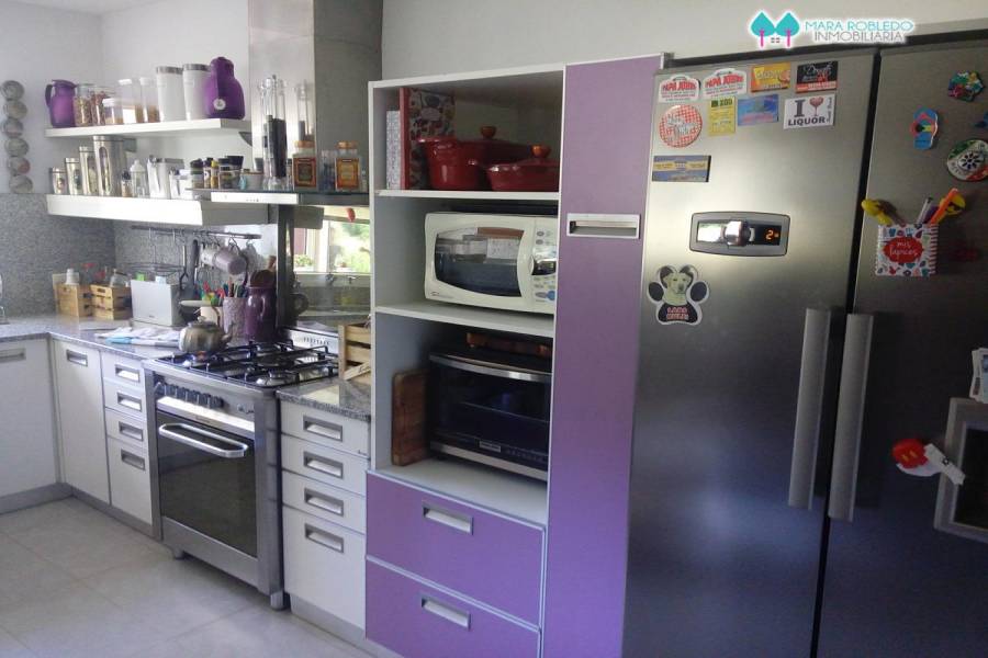 Pinamar,Buenos Aires,Argentina,2 Bedrooms Bedrooms,2 BathroomsBathrooms,Casas,DE LAS NEREIDAS ,4480