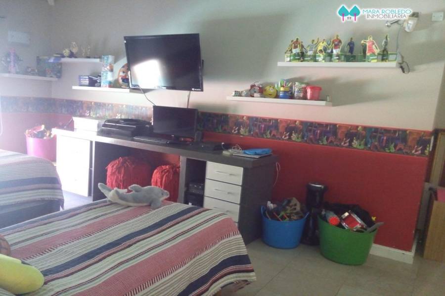 Pinamar,Buenos Aires,Argentina,2 Bedrooms Bedrooms,2 BathroomsBathrooms,Casas,DE LAS NEREIDAS ,4480