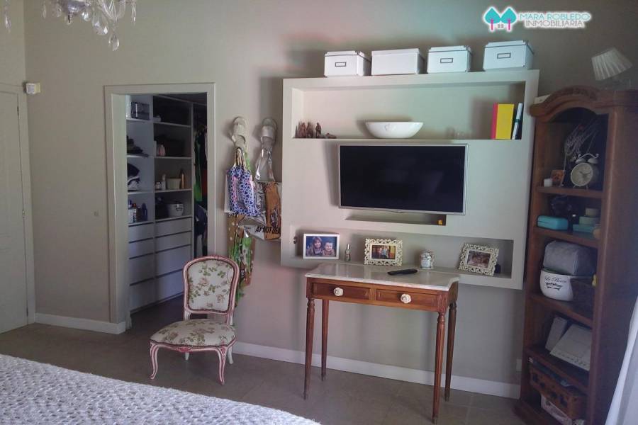 Pinamar,Buenos Aires,Argentina,2 Bedrooms Bedrooms,2 BathroomsBathrooms,Casas,DE LAS NEREIDAS ,4480