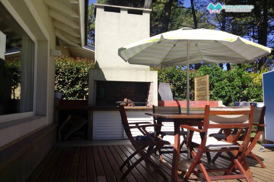 Pinamar,Buenos Aires,Argentina,2 Bedrooms Bedrooms,2 BathroomsBathrooms,Casas,DE LAS NEREIDAS ,4480