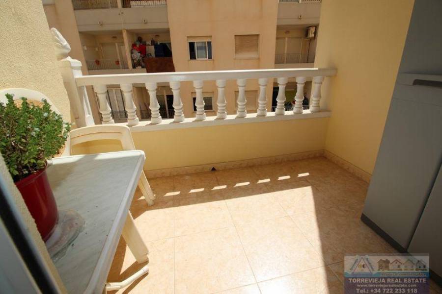 Torrevieja,Alicante,España,2 Bedrooms Bedrooms,1 BañoBathrooms,Apartamentos,40384