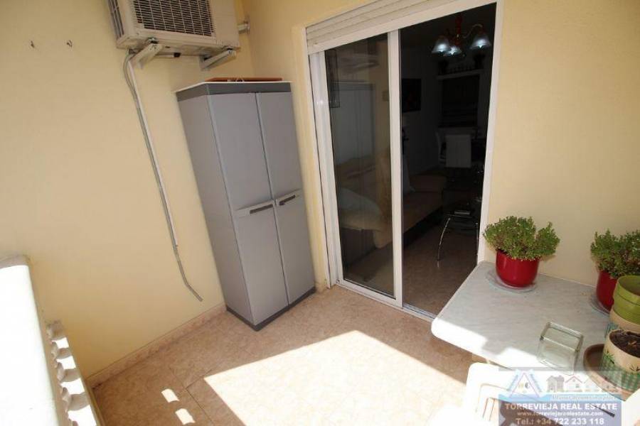Torrevieja,Alicante,España,2 Bedrooms Bedrooms,1 BañoBathrooms,Apartamentos,40384