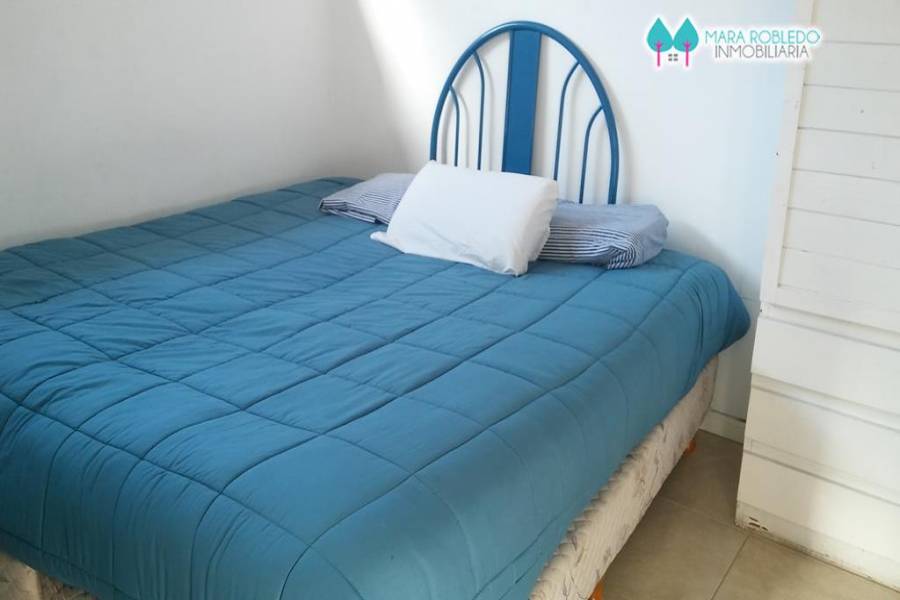 Pinamar,Buenos Aires,Argentina,3 Bedrooms Bedrooms,3 BathroomsBathrooms,Casas,DE LOS TRITONES,4481