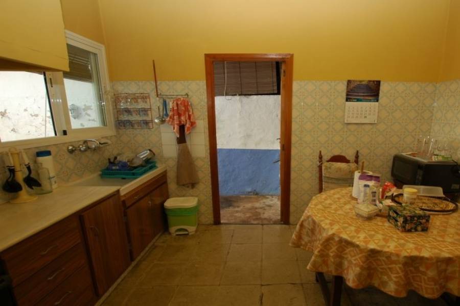 Sagra,Alicante,España,6 Bedrooms Bedrooms,2 BathroomsBathrooms,Casas,40398