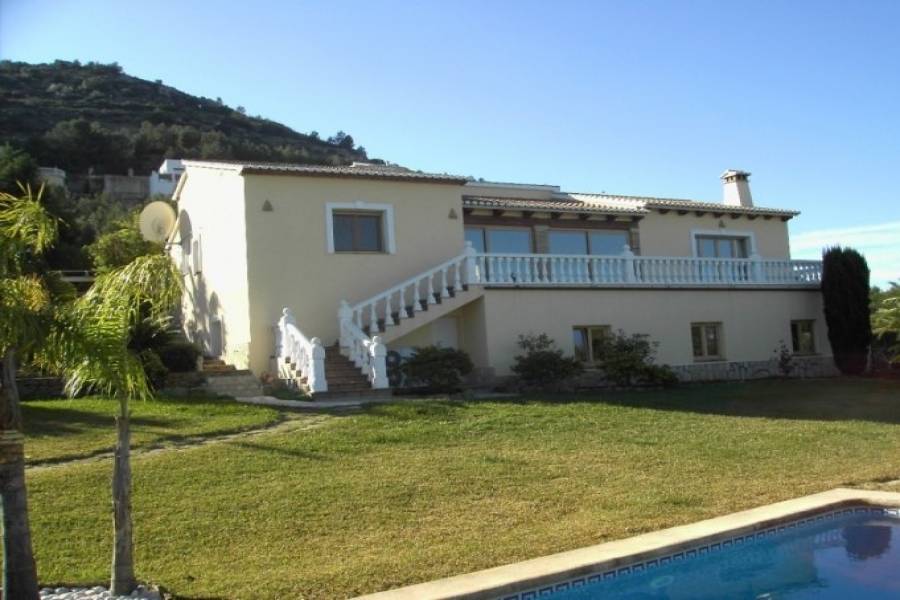 Pedreguer,Alicante,España,3 Bedrooms Bedrooms,3 BathroomsBathrooms,Casas,40404