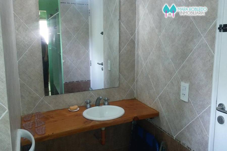 Pinamar,Buenos Aires,Argentina,3 Bedrooms Bedrooms,2 BathroomsBathrooms,Casas,NAYADES,4486