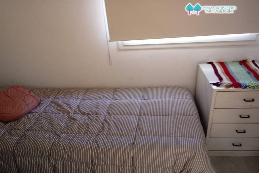 Pinamar,Buenos Aires,Argentina,3 Bedrooms Bedrooms,2 BathroomsBathrooms,Casas,ZORZAL Y ARGOS,4490