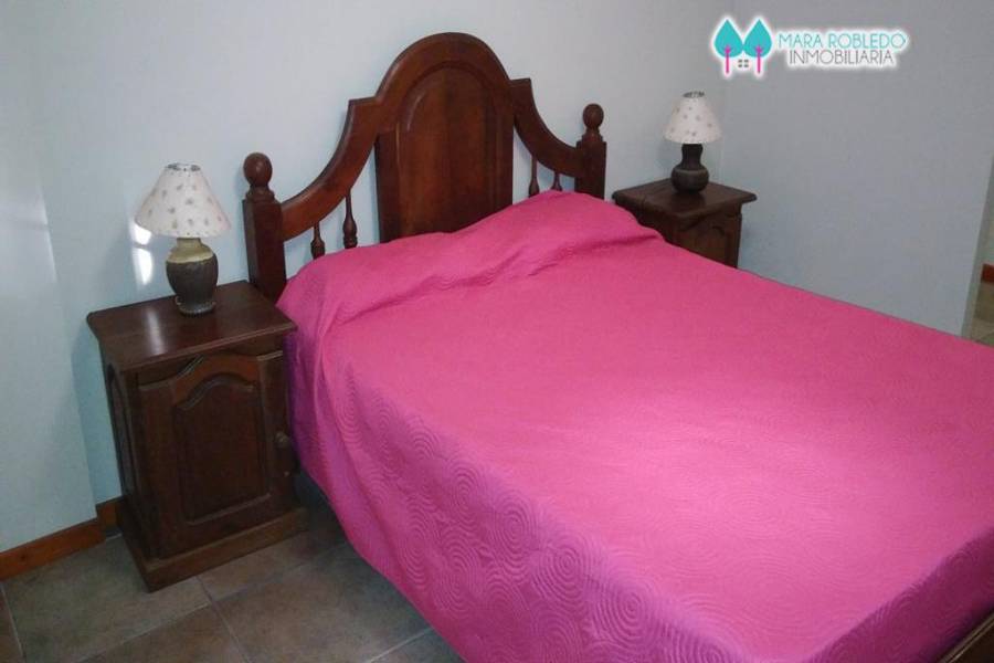 Carilo,Buenos Aires,Argentina,4 Bedrooms Bedrooms,3 BathroomsBathrooms,Casas,CHORLO Y PARAISO,4491