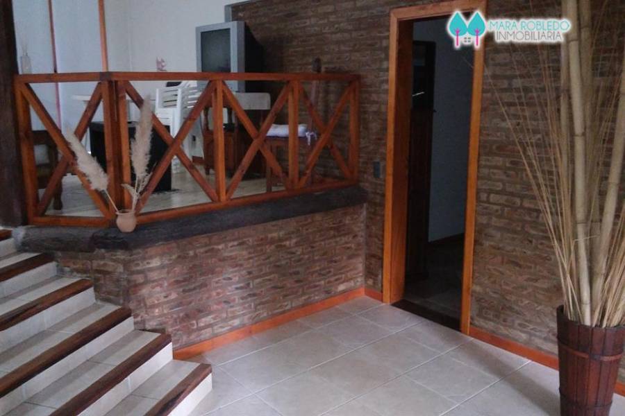 Carilo,Buenos Aires,Argentina,4 Bedrooms Bedrooms,3 BathroomsBathrooms,Casas,CHORLO Y PARAISO,4491