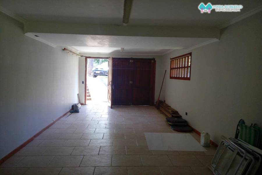 Carilo,Buenos Aires,Argentina,4 Bedrooms Bedrooms,3 BathroomsBathrooms,Casas,CHORLO Y PARAISO,4491