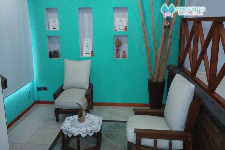 Carilo,Buenos Aires,Argentina,4 Bedrooms Bedrooms,3 BathroomsBathrooms,Casas,CHORLO Y PARAISO,4491