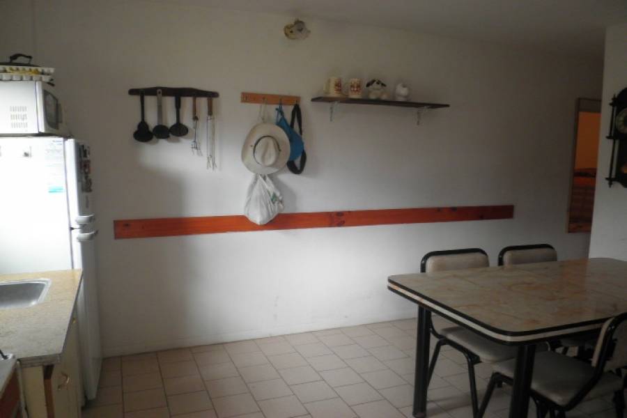 Las Toninas,Buenos Aires,Argentina,2 Bedrooms Bedrooms,1 BañoBathrooms,Apartamentos,AV 7,40505