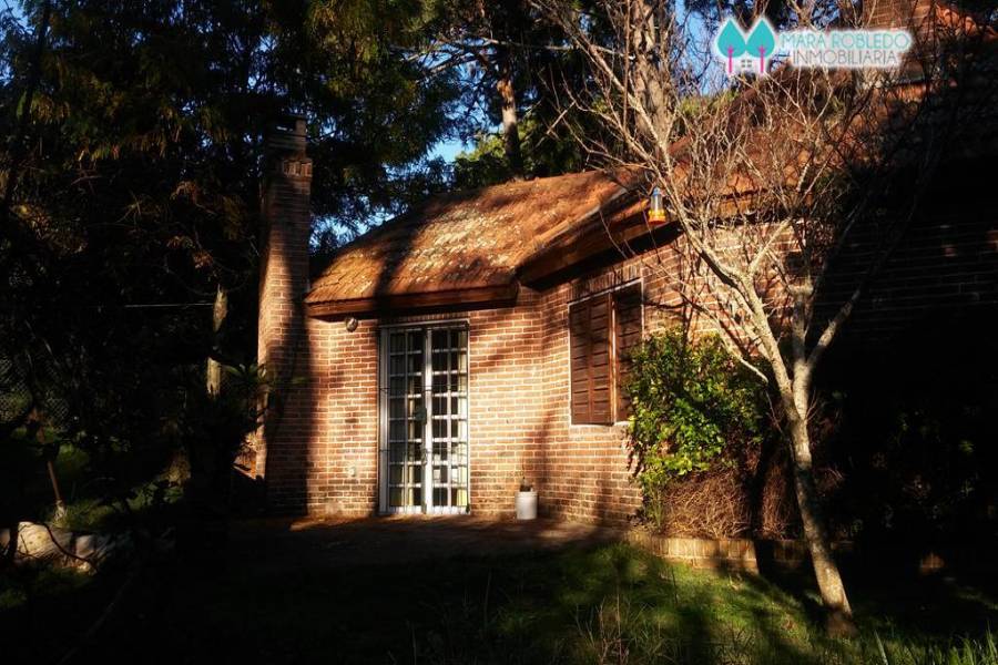 Carilo,Buenos Aires,Argentina,2 Bedrooms Bedrooms,1 BañoBathrooms,Casas,HORNERO,4492