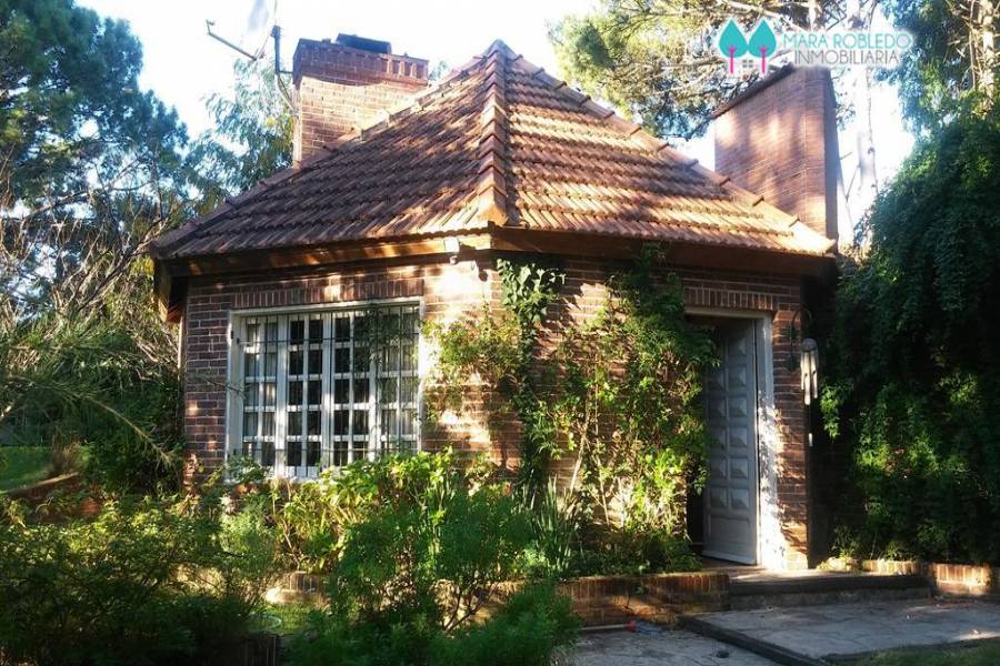 Carilo,Buenos Aires,Argentina,2 Bedrooms Bedrooms,1 BañoBathrooms,Casas,HORNERO,4492