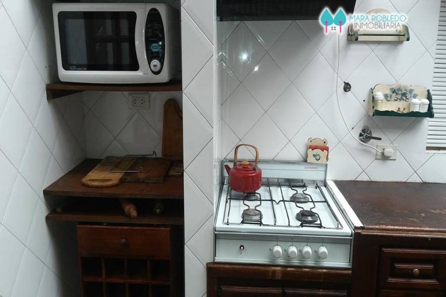 Carilo,Buenos Aires,Argentina,2 Bedrooms Bedrooms,1 BañoBathrooms,Casas,HORNERO,4492