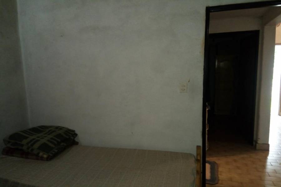 Las Toninas,Buenos Aires,Argentina,2 Bedrooms Bedrooms,1 BañoBathrooms,PH Tipo Casa,20,40509