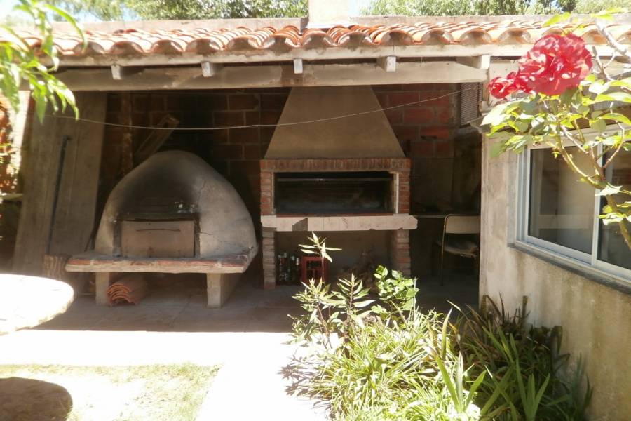 Santa Teresita,Buenos Aires,Argentina,2 Bedrooms Bedrooms,1 BañoBathrooms,PH Tipo Casa,DIAGONAL 21,40523