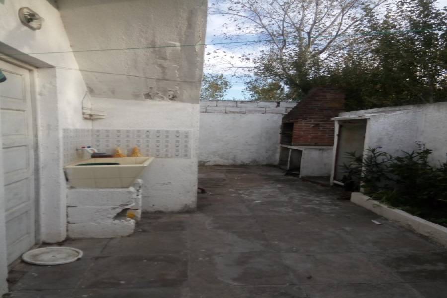 Las Toninas,Buenos Aires,Argentina,2 Bedrooms Bedrooms,2 BathroomsBathrooms,PH Tipo Casa,15,40526