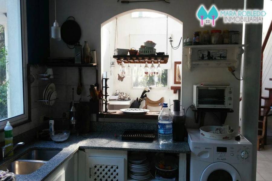 Carilo,Buenos Aires,Argentina,3 Bedrooms Bedrooms,2 BathroomsBathrooms,Casas,PARAISO Y JILQUERO,4495