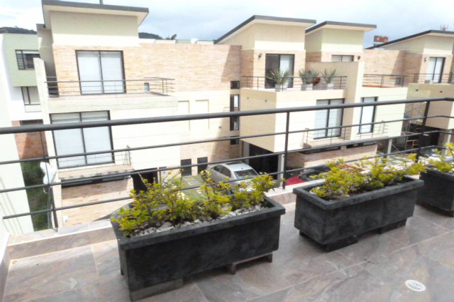 IMPERDIBLE! VER INFO...,4 Bedrooms Bedrooms,4 BathroomsBathrooms,Casas,VERDE VISTA,Carrera 3 ,3,40547