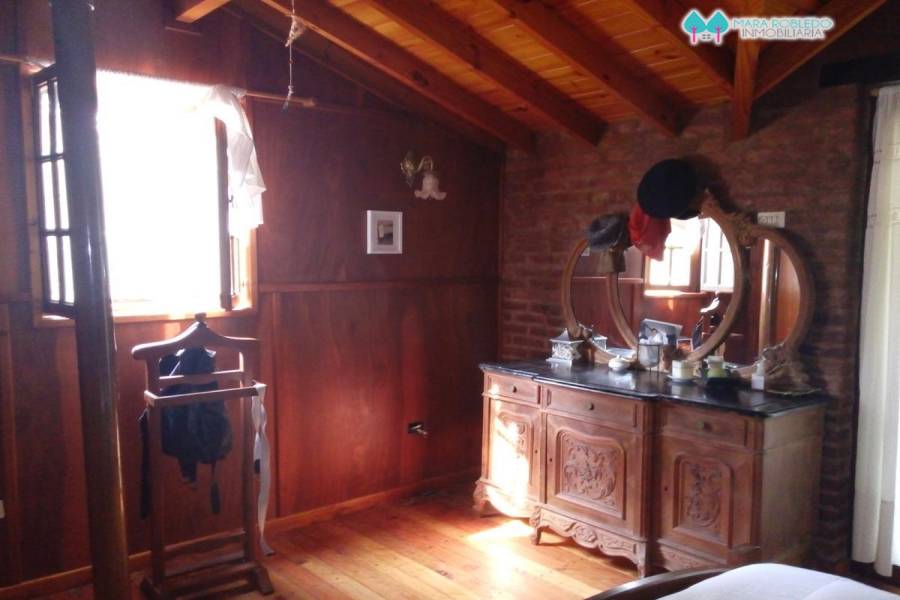 Carilo,Buenos Aires,Argentina,3 Bedrooms Bedrooms,2 BathroomsBathrooms,Casas,PELICANO,4496