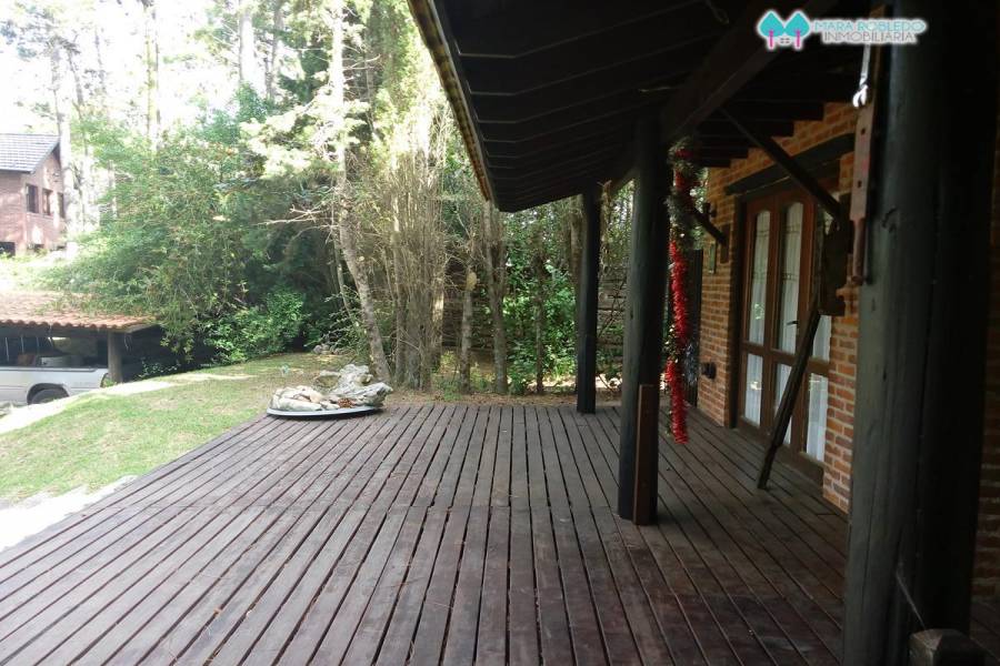 Carilo,Buenos Aires,Argentina,3 Bedrooms Bedrooms,2 BathroomsBathrooms,Casas,PELICANO,4496