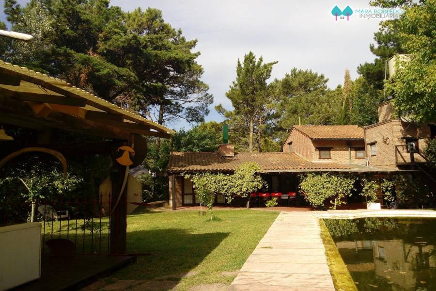 Carilo,Buenos Aires,Argentina,3 Bedrooms Bedrooms,2 BathroomsBathrooms,Casas,PELICANO,4496