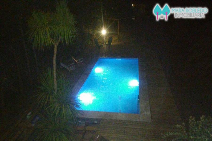 Carilo,Buenos Aires,Argentina,3 Bedrooms Bedrooms,2 BathroomsBathrooms,Casas,QUEBRACHO Y CHORLO,4497