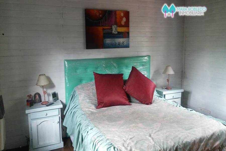 Carilo,Buenos Aires,Argentina,3 Bedrooms Bedrooms,2 BathroomsBathrooms,Casas,QUEBRACHO Y CHORLO,4497