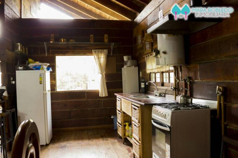 Carilo,Buenos Aires,Argentina,3 Bedrooms Bedrooms,1 BañoBathrooms,Casas,SEQUOIA,4498
