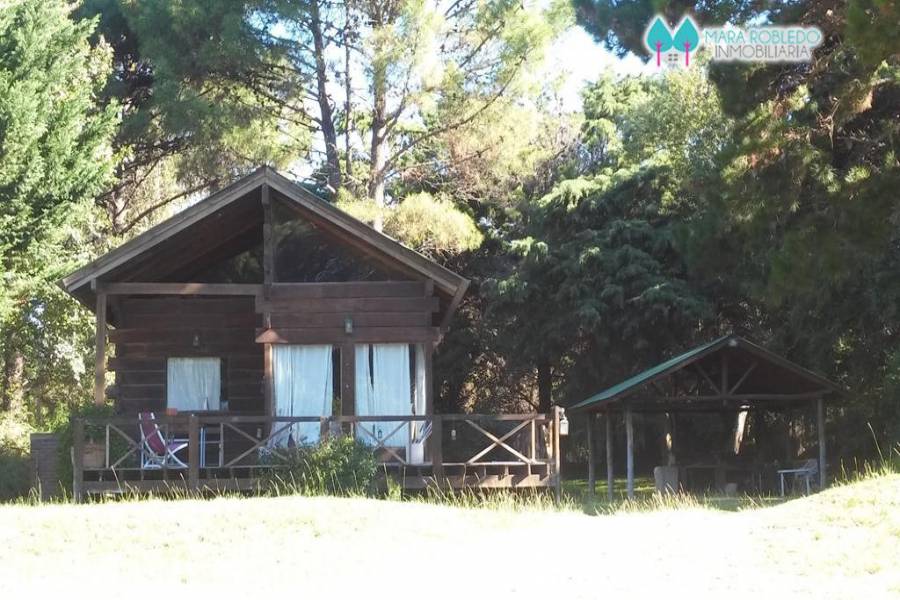 Carilo,Buenos Aires,Argentina,3 Bedrooms Bedrooms,1 BañoBathrooms,Casas,SEQUOIA,4498