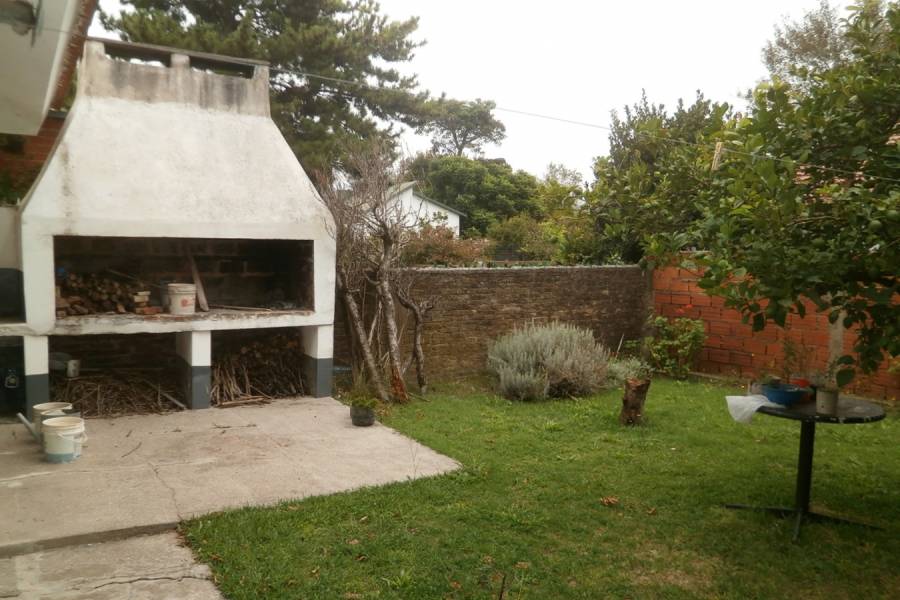Santa Teresita,Buenos Aires,Argentina,3 Bedrooms Bedrooms,1 BañoBathrooms,Casas,36,40569