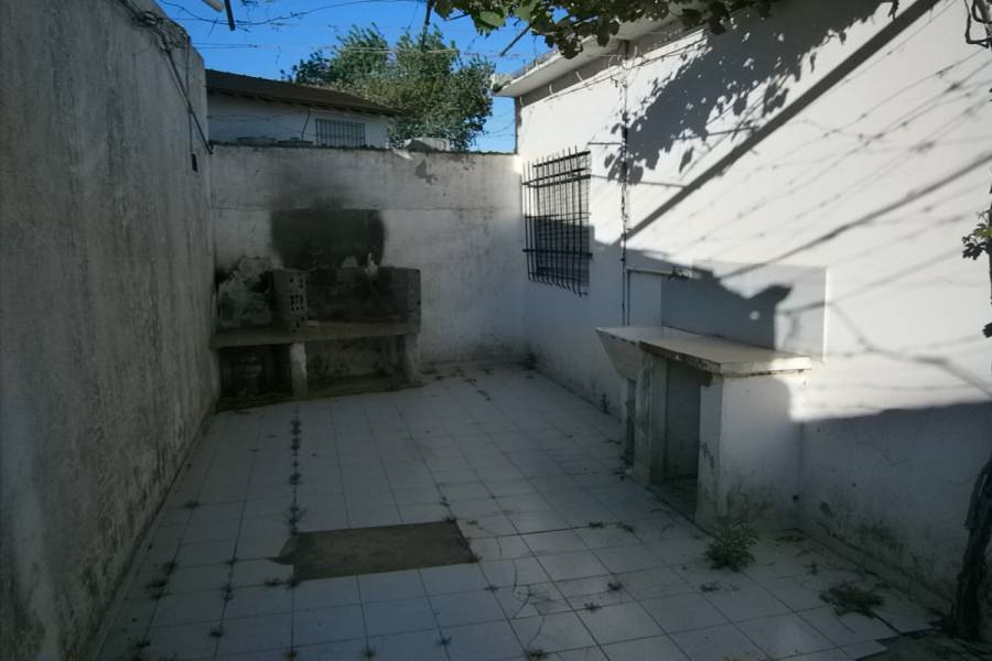 Santa Teresita,Buenos Aires,Argentina,2 Bedrooms Bedrooms,1 BañoBathrooms,Casas,DIAGONAL 20,40581